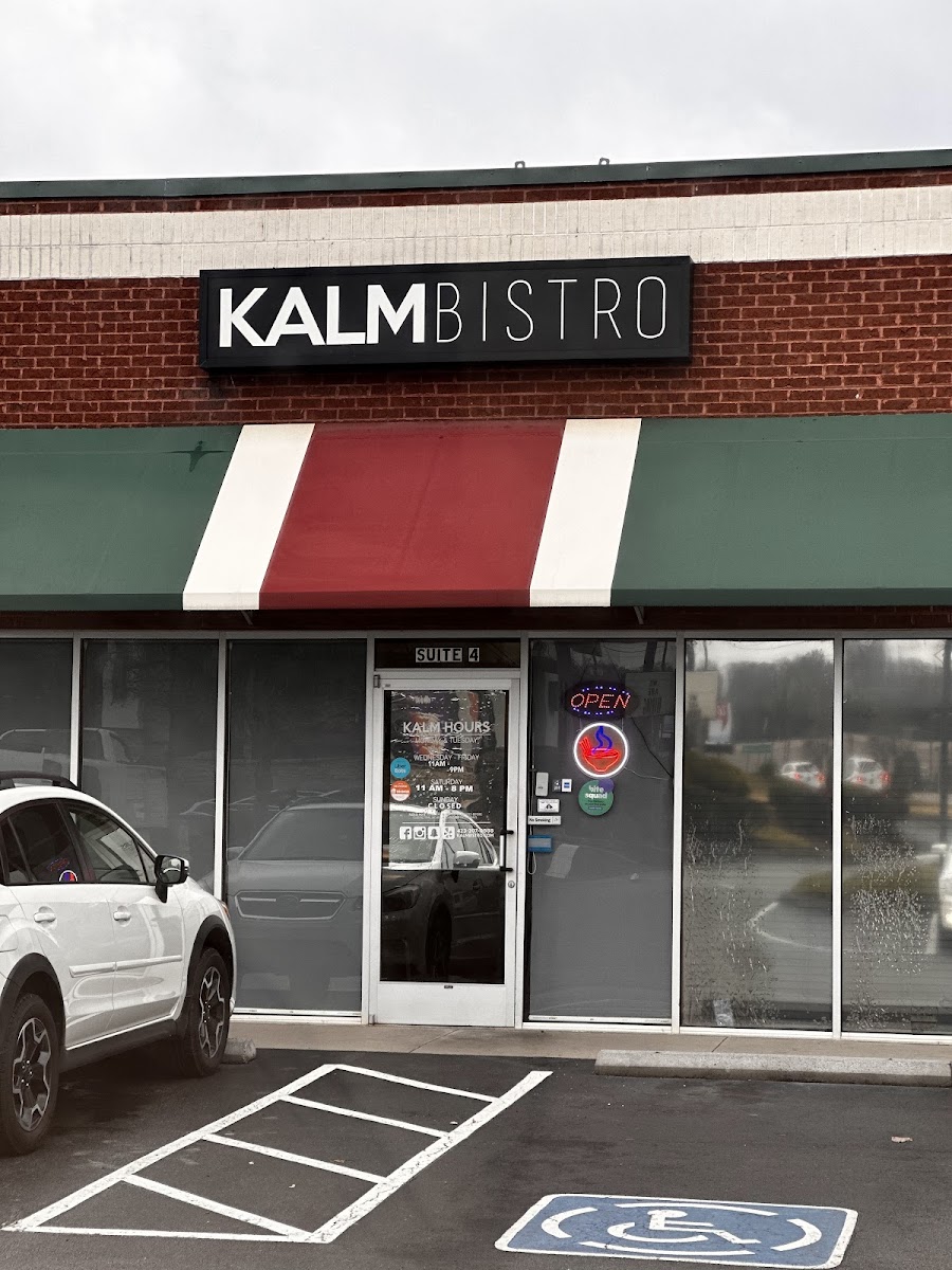 Kalm Bistro
